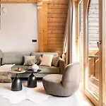 Apartahotel & Czarny Niedzwiedz