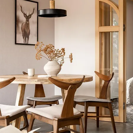 & Czarny Niedzwiedz アパートホテル