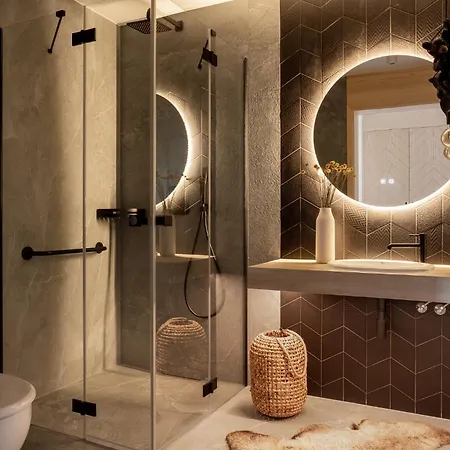 & Czarny Niedzwiedz شقة فندقية 4*