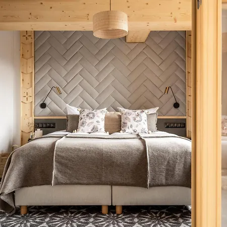 & Czarny Niedzwiedz アパートホテル