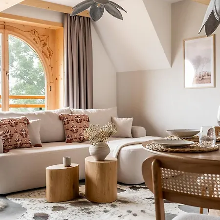 アパートホテル & Czarny Niedzwiedz