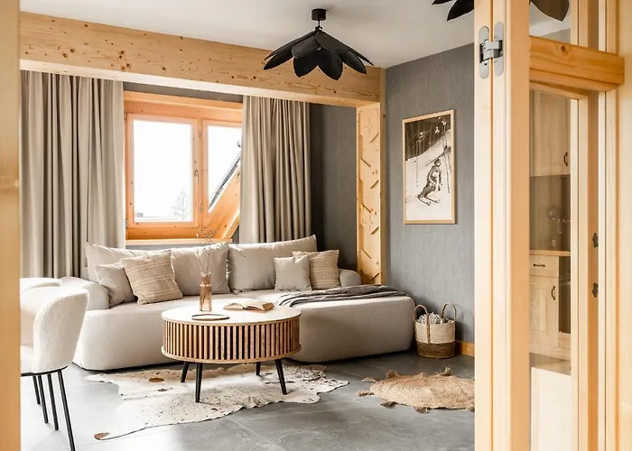 & Czarny Niedzwiedz 4*