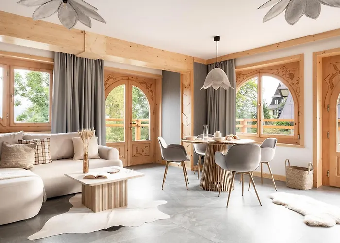 & Czarny Niedzwiedz شقة فندقية 4*