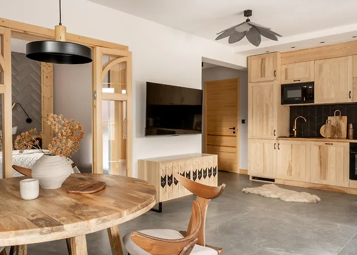 & Czarny Niedzwiedz شقة فندقية كوشتيليسكا