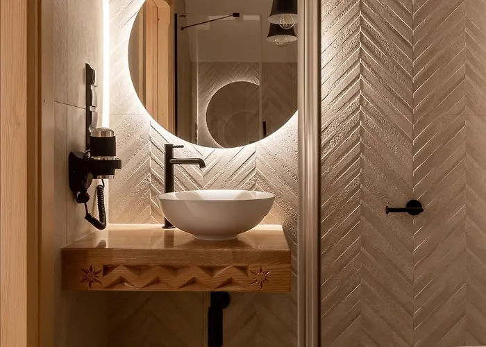 & Czarny Niedzwiedz شقة فندقية كوشتيليسكا