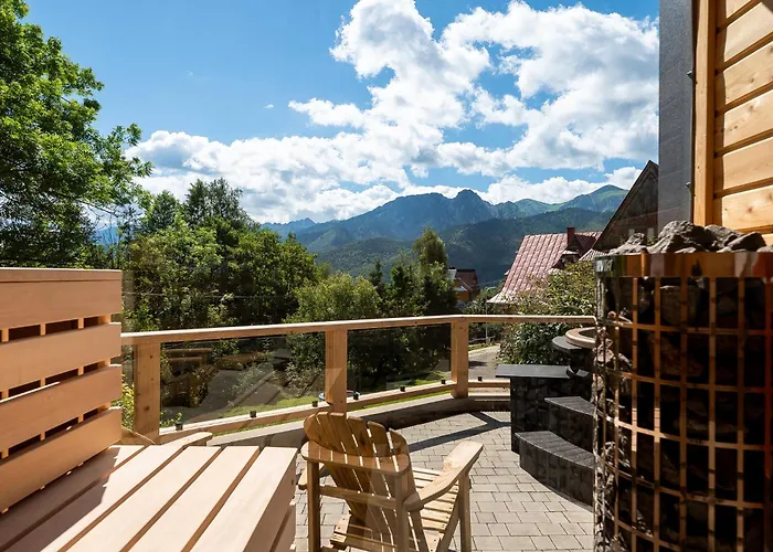 & Czarny Niedzwiedz 4*